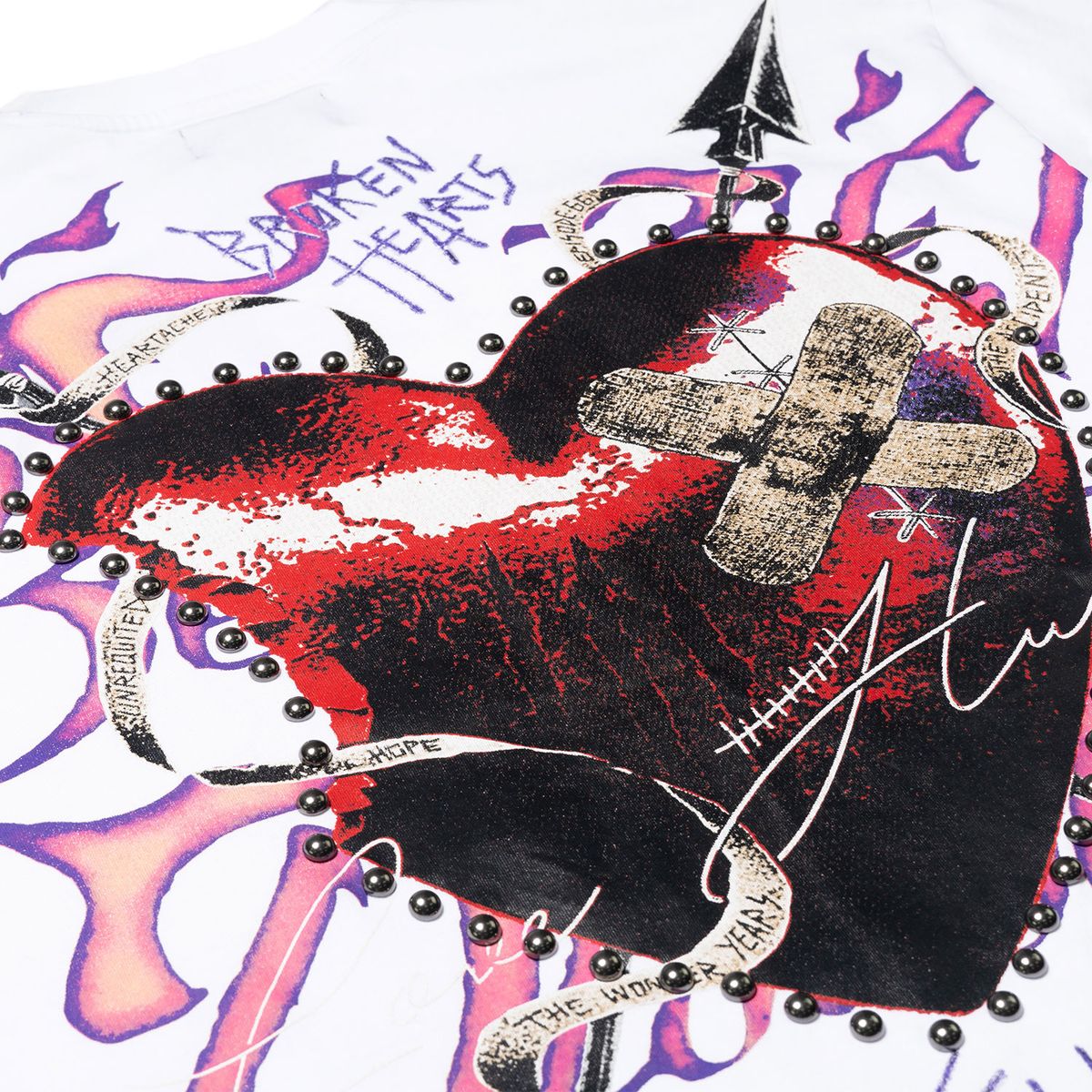 MAKOBI BEAUTIFUL DISASTER TEE (M391)
