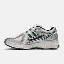 New Balance 1906R Silver Metallic Nightwatch Green M1906REU