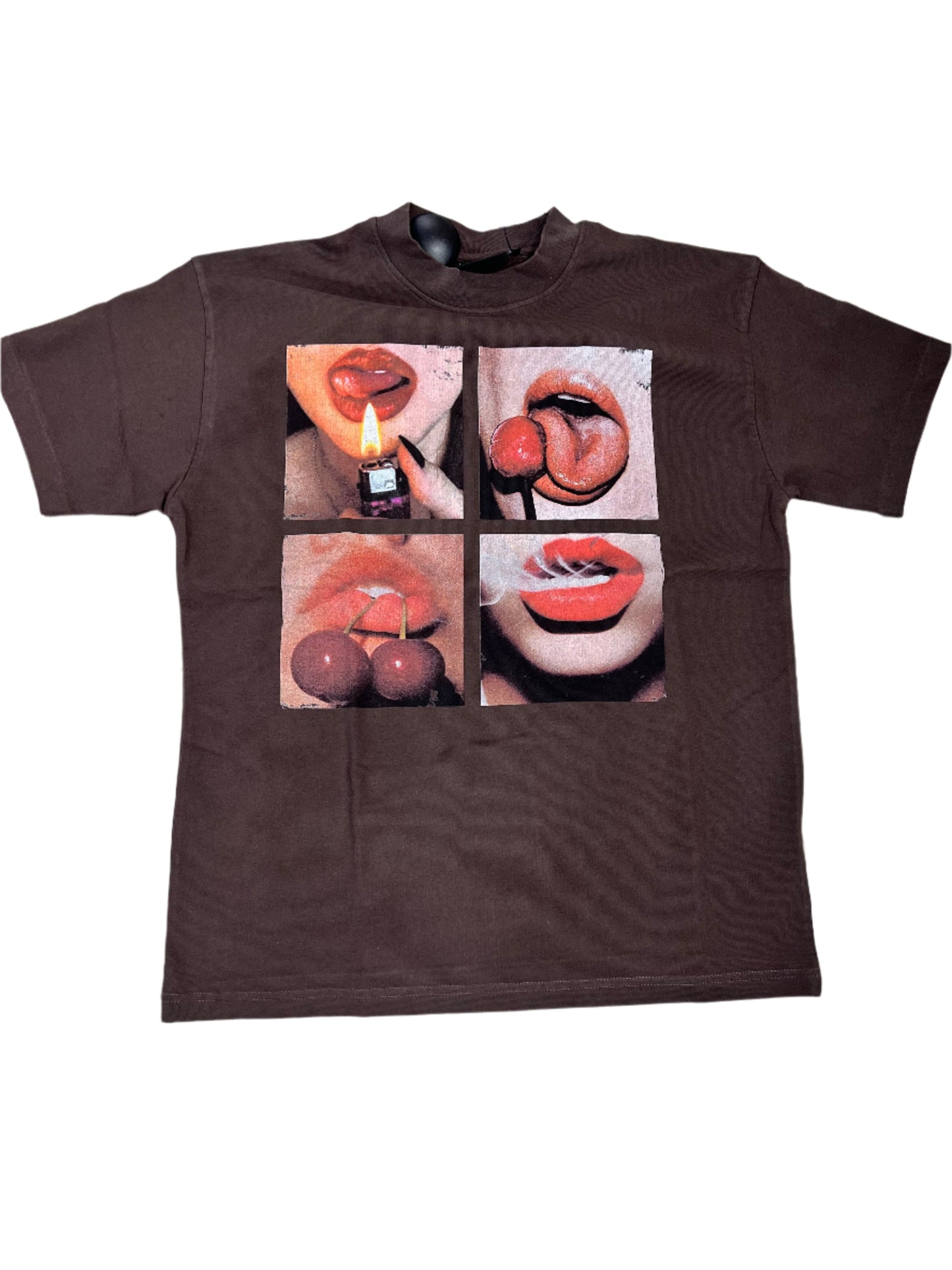NEW MANNERS BROWN LIPS TEE