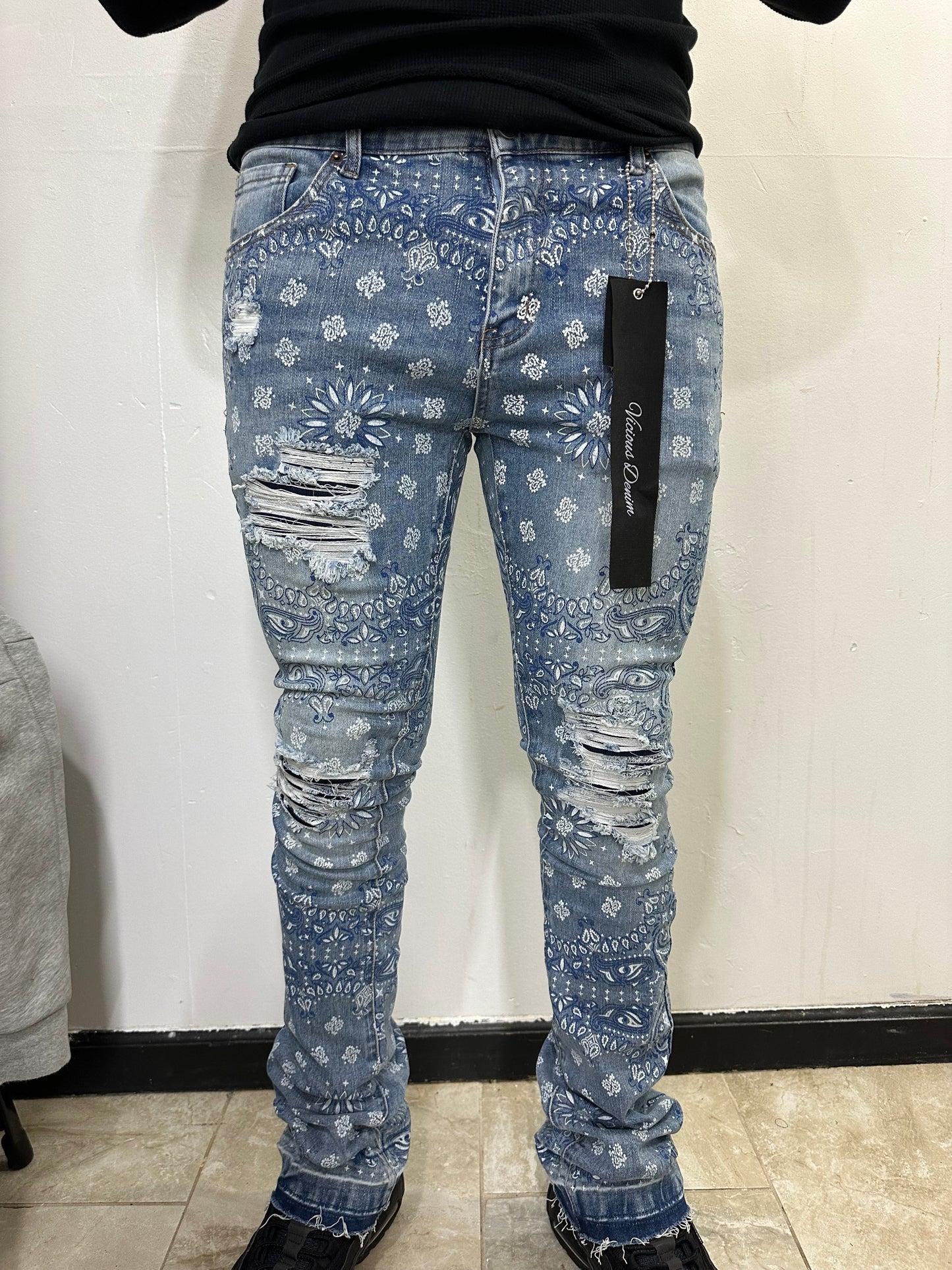 VICIOUS BANDANA PRINT/CORD TRIM STACK DENIM VC224 CLASSIC BLUE