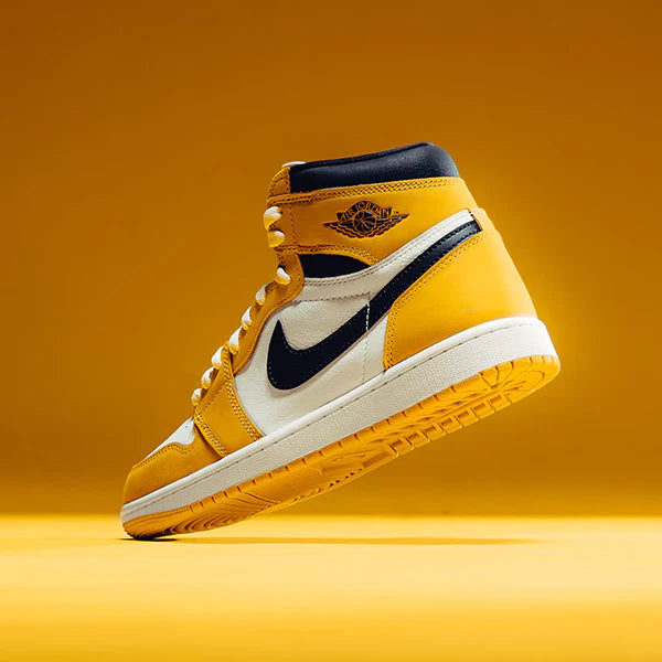 Air Jordan 1 Retro High OG "Yellow Ochre" DZ5485-701