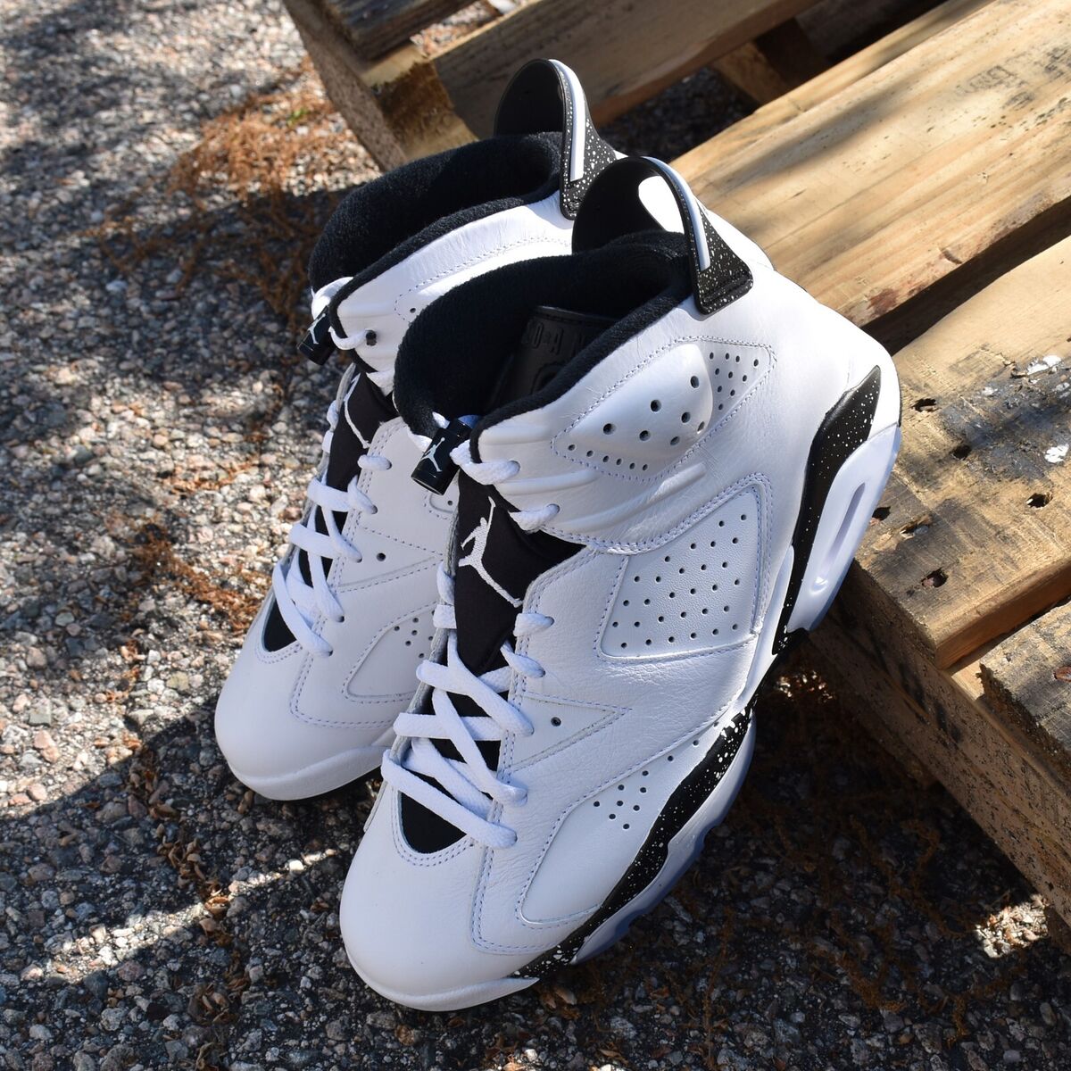 Air Jordan 6 Retro 'Reverse Oreo' CT8529-112