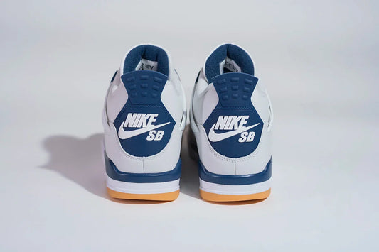 Air Jordan 4 Retro SB Navy DR5415-100