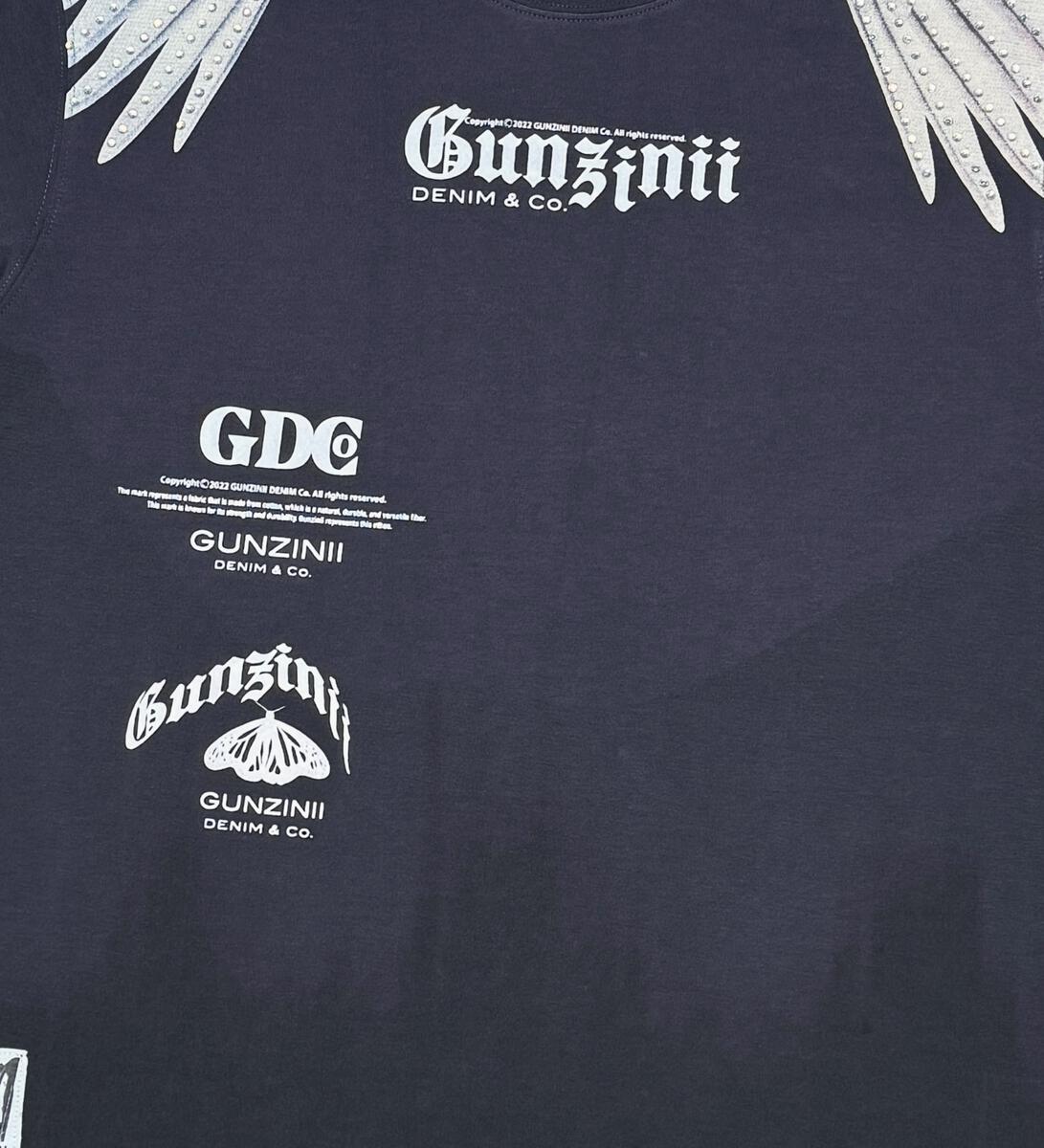 GUNZINII  ANGEL TEE W/ RHINESTONE DETAIL GZ426-BLACK