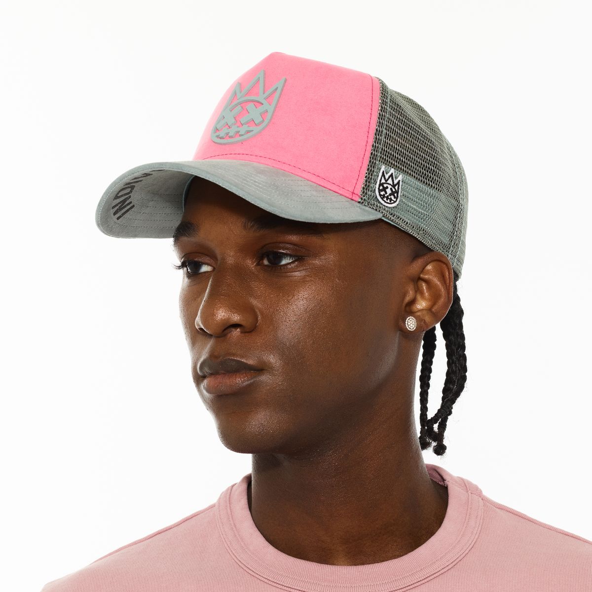 CULT CLEAN LOGO MESH BACK TRUCKER CURVED VISOR "SHIMUCHAN LOGO" (625BC-CH57A)