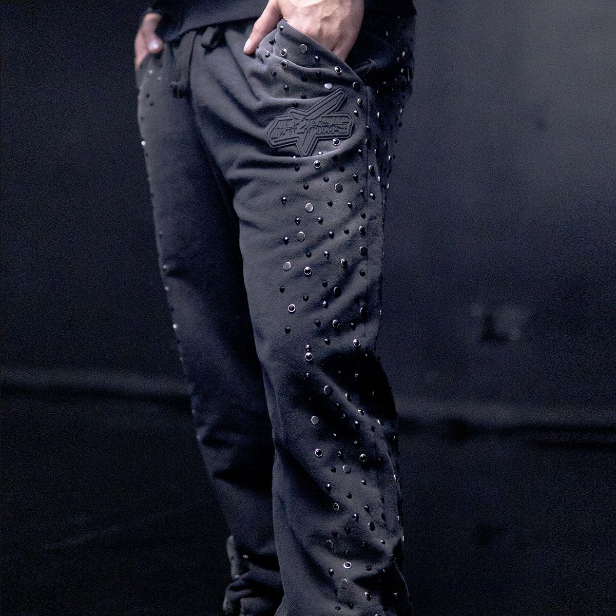 HUDSON STONES STUDS JOGGER (638)