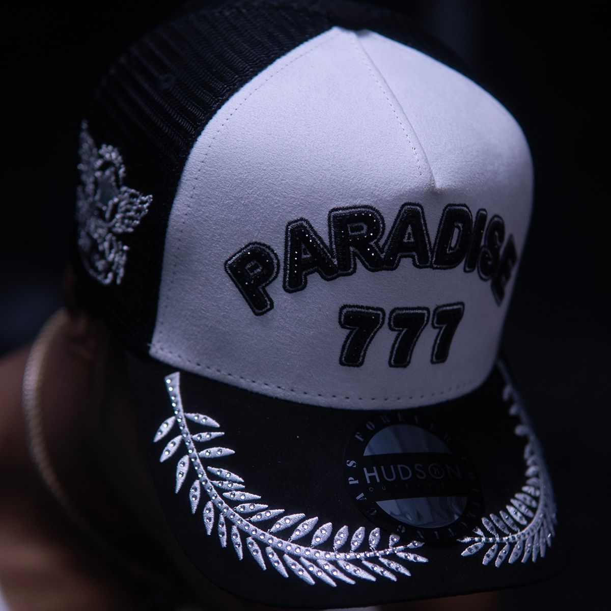 HUDSON PARADISE 777 DIAMOND SUEDE TRUCKER (CD0389)