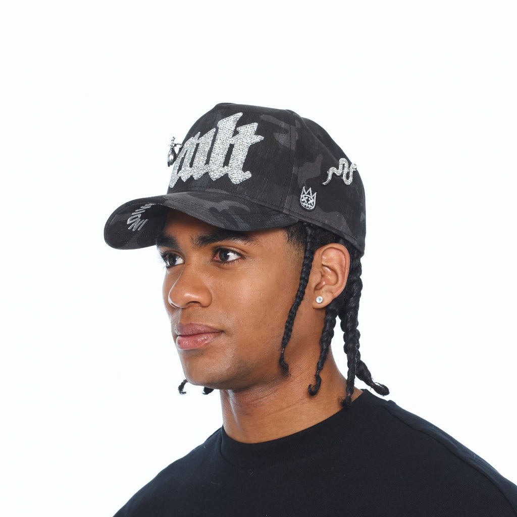 CULT MESH BACK TRUCKER CURVED VISOR "OLD ENGLISH CRYSTAL LOGO " (626BC-CH71A)