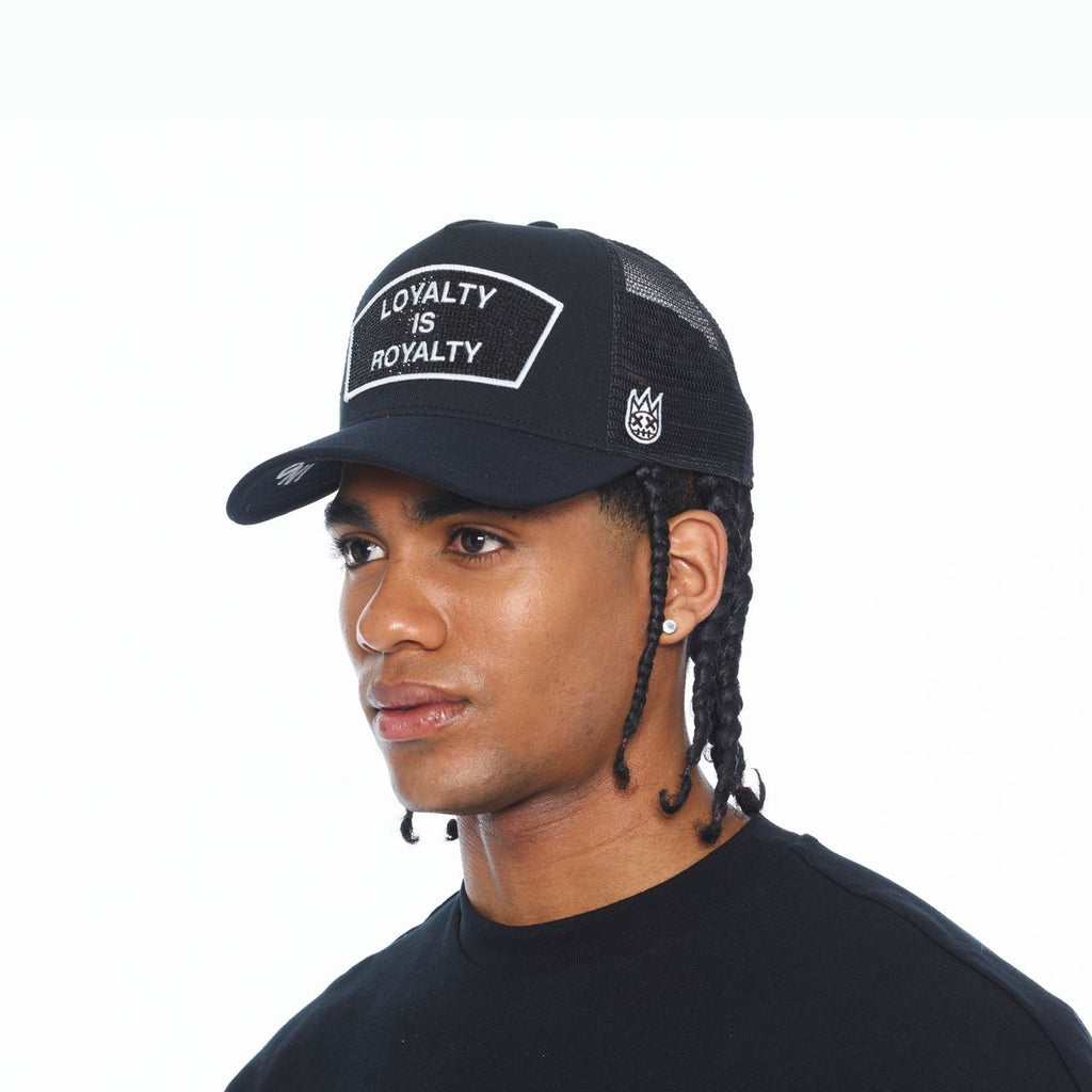 CULT MESH BACK TRUCKER CURVED VISOR " LOYALTY IS ROYALTY " (626BC-CH63A)