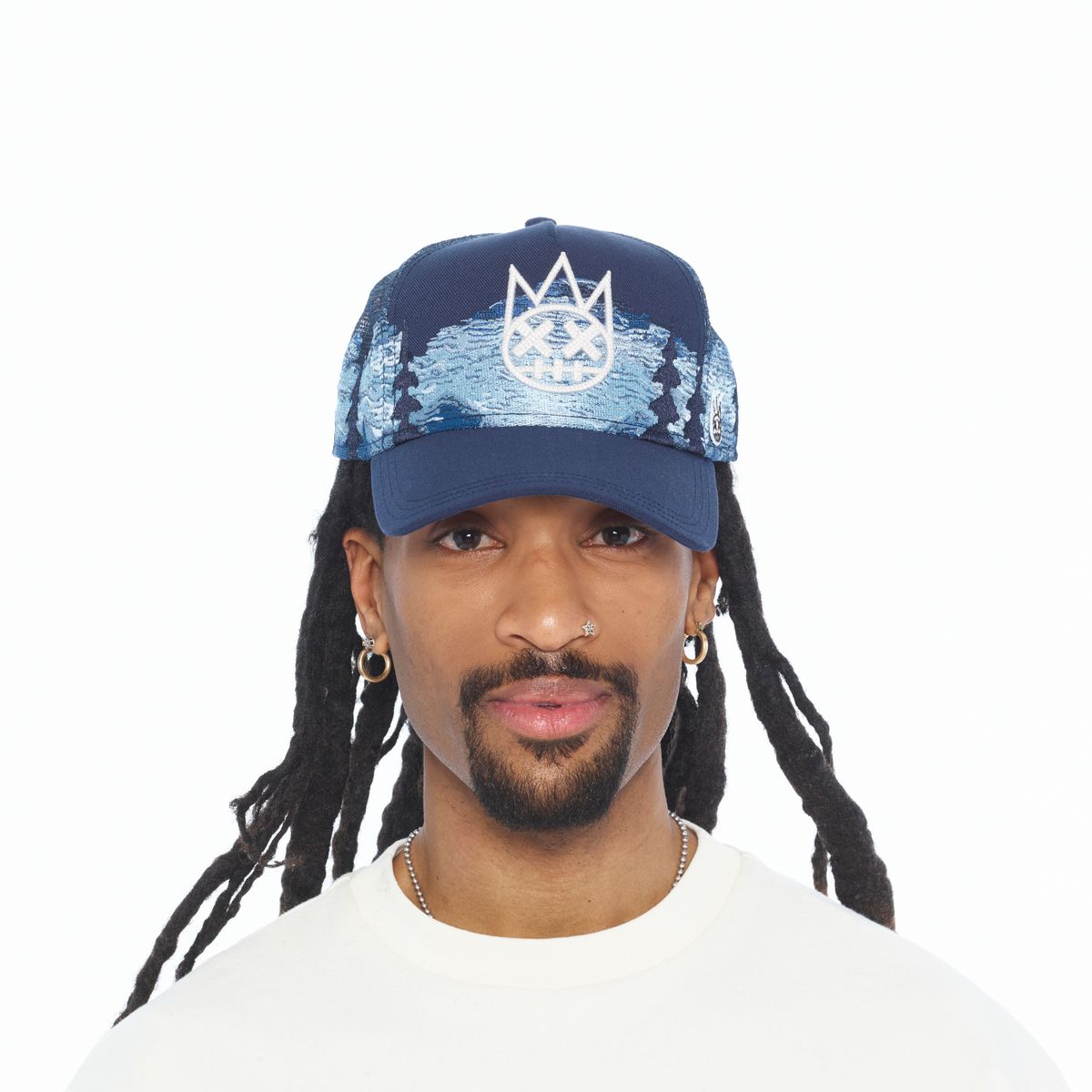 CULT MESH BACK TRUCKER CURVED VISOR " MOUNTAINS" (626BC-CH60A)