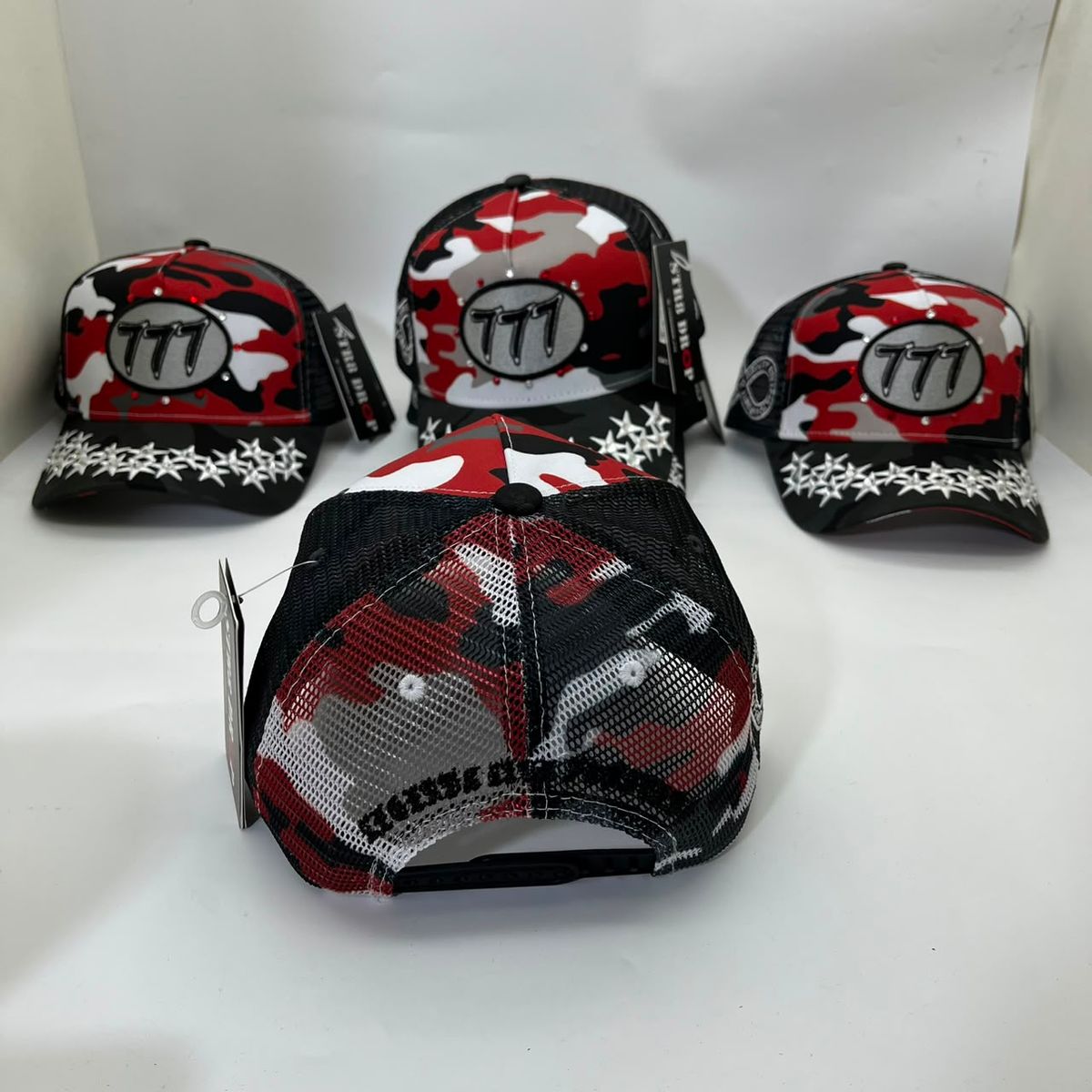 HUDSON V1 DIAMOND 777 CAMOUFLAGE TRUCKER (CD0554) RED BLACK