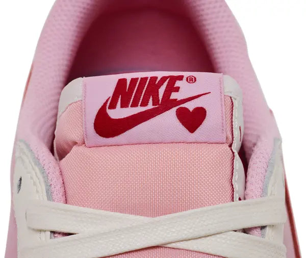 Travis Scott x Air Jordan 1 Retro Low OG 'Sail Tropical Pink' IQ7604 101