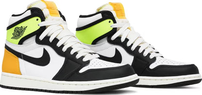 Air Jordan 1 Retro High OG 'Volt Gold' 555088-118