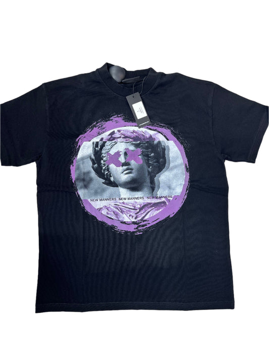 NEW MANNERS BLINDED TEE BLACK/PURPLE