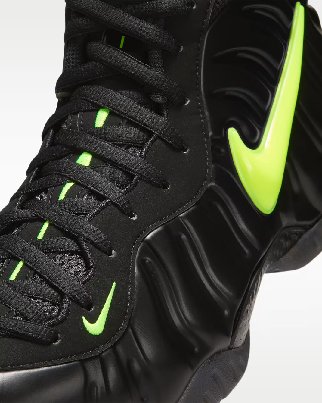 Nike Air Foamposite Pro 'Voltage' 2026 HF0794 002