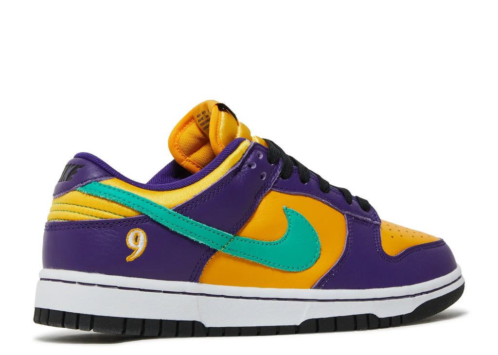 LISA LESLIE X WMNS DUNK LOW 'SPARKS'  DO9581 500