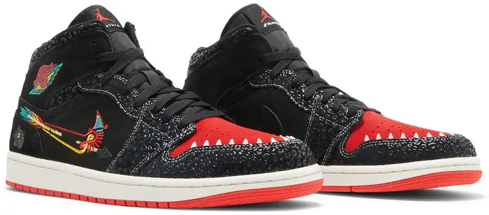 Air Jordan 1 Mid SE 'SiEMPRE Familia'

 DN4904 001