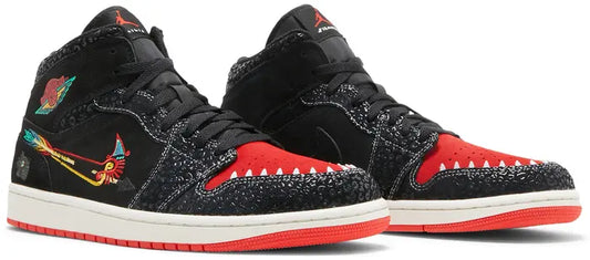 Air Jordan 1 Mid SE 'SiEMPRE Familia'

 DN4904 001