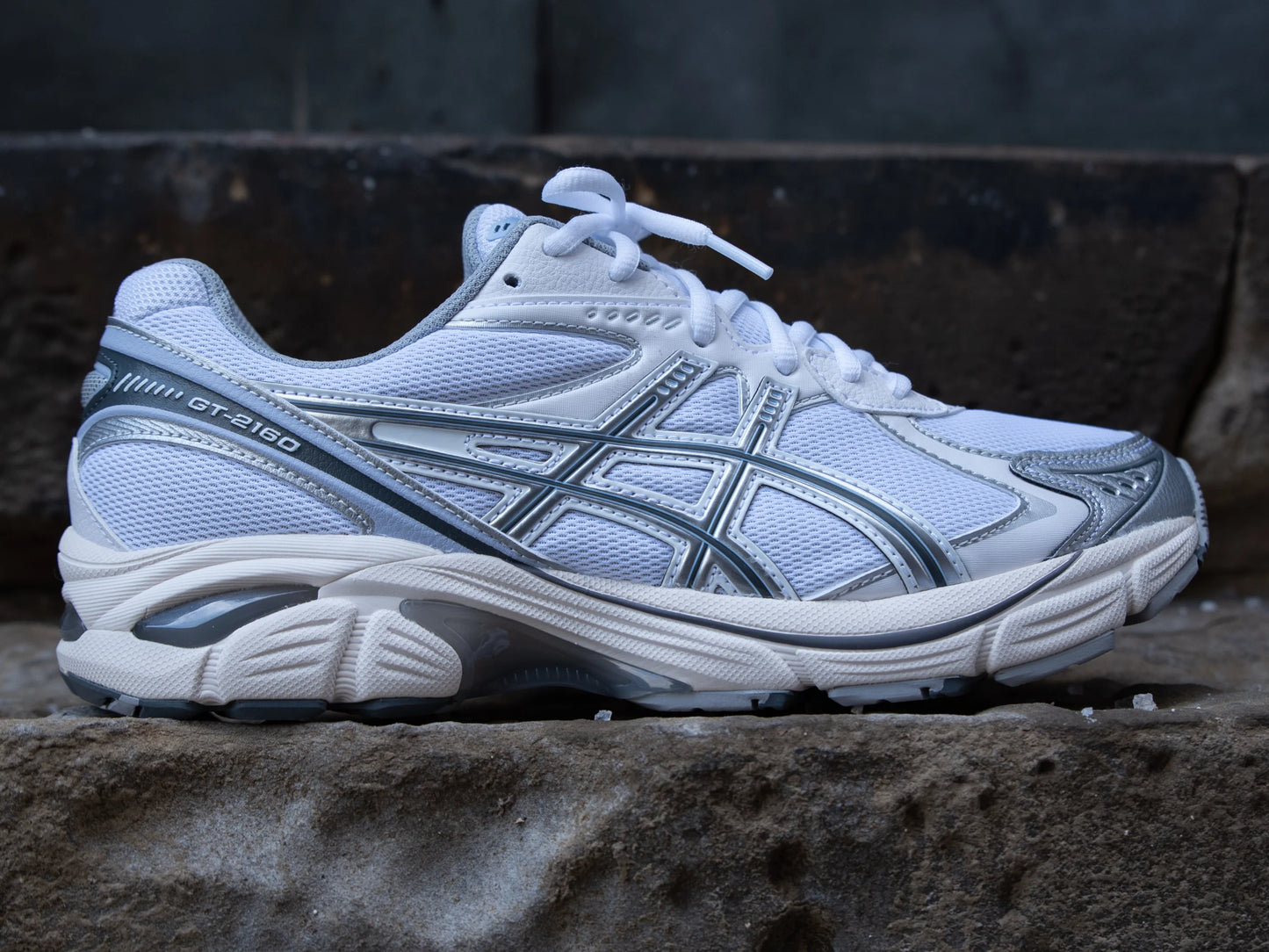 ASICS GT-2160 White Blue Fade   1203A320-110