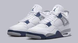 Air Jordan 4 Retro Midnight Navy