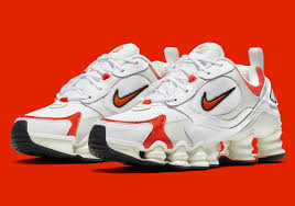 WMNS Nike Shox TL Nova   AT8046-101